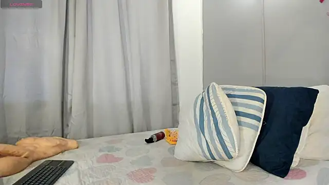 Britanny W online show from 04/09/26, 07:20