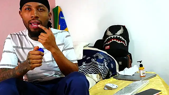 Bdarenth007 online show from 02/23/26, 08:42