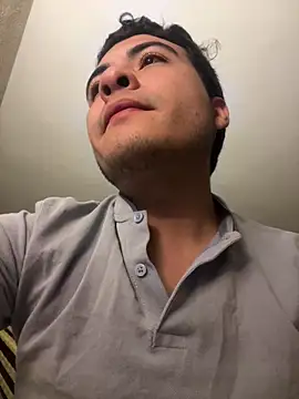 PeterParker99 online show from 02/15/26, 06:36