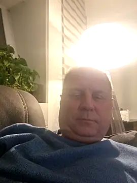 Snapshot of Demik71 chatting on 03/12/26, 07:07 Demik71 online show from 03/12/26, 07:07