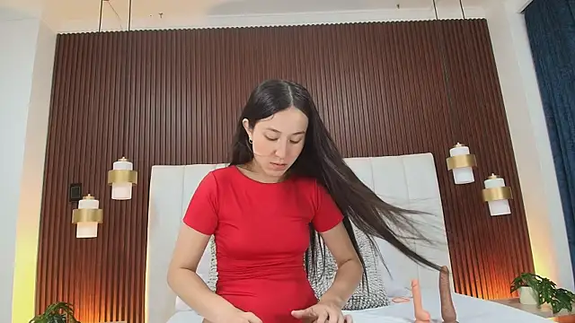 Brisa Silva online show from 03/03/26, 12:01