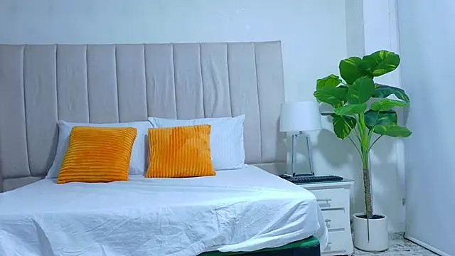 Brisa Silva online show from 02/21/26, 11:23