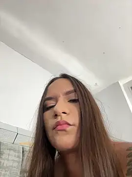 Snapshot of amara_wet04 chatting on 06/15/26, 06:02 amara wet04 online show from 06/15/26, 06:02