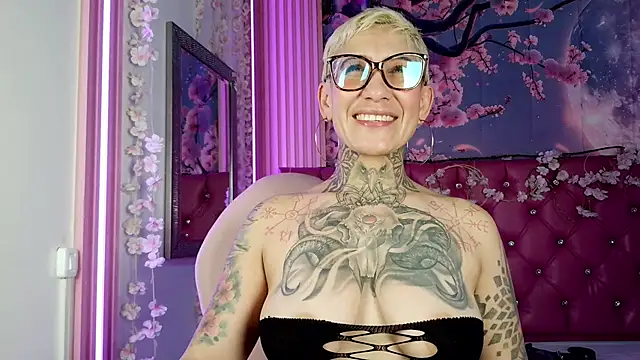 Everlyn sexx online show from 06/04/26, 02:55