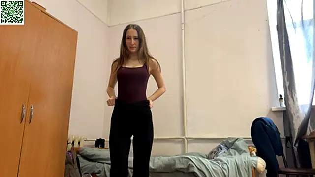 VickieKush online show from 04/02/26, 02:13