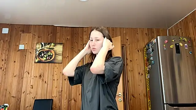 VickieKush online show from 02/12/26, 06:13