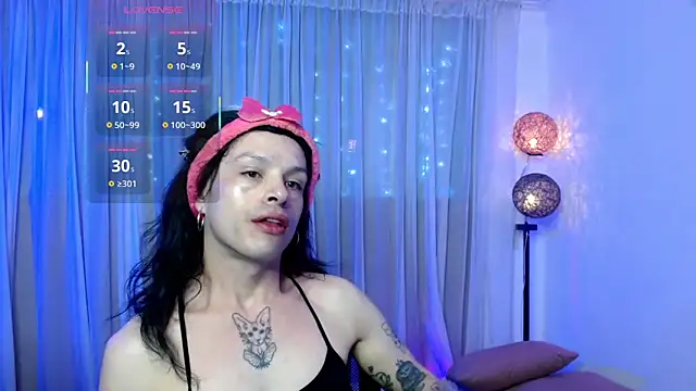 Snapshot of DanniHotBoy02 chatting on 04/20/26, 11:06 DanniHotBoy02 online show from 04/20/26, 11:06