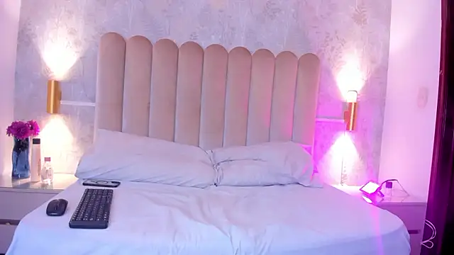 Snapshot of SamanthaGrace1 chatting on 02/19/26, 05:26 SamanthaGrace1 online show from 02/19/26, 05:26