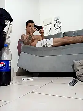 Max and anny online show from 04/11/26, 01:13