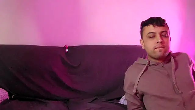 Snapshot of kulitoputi chatting on 04/17/26, 03:09 kulitoputi online show from 04/17/26, 03:09