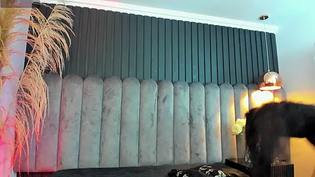 Lanadelrey 1 online show from 06/04/26, 11:04