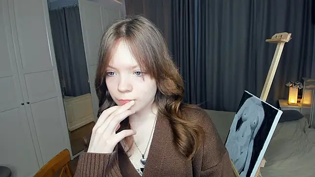 Snapshot of LavenderMitten chatting on 02/28/26, 05:18 LavenderMitten online show from 02/28/26, 05:18