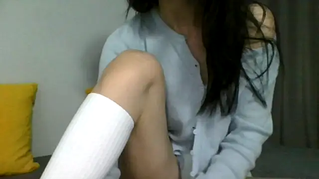 Mei Fei Wan online show from 04/04/26, 01:39