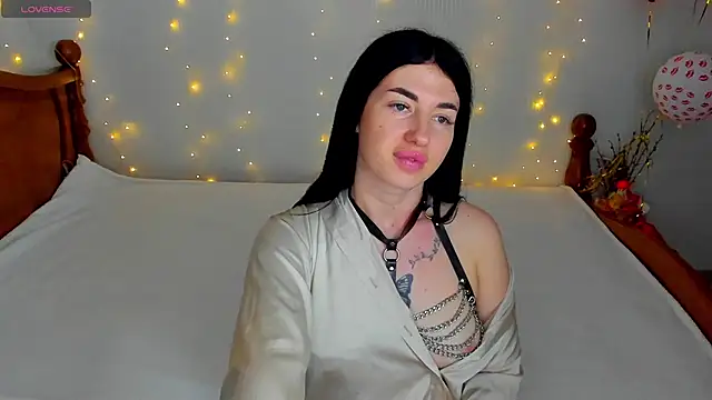 milanasky5 online show from 03/15/26, 07:21