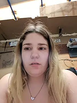 Dulcexpecado online show from 04/13/26, 06:23