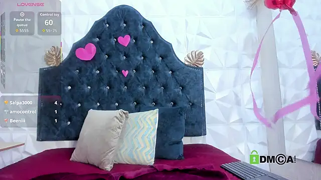 Snapshot of _Victoria_milf_ chatting on 02/14/26, 07:47 Victoria milf online show from 02/14/26, 07:47