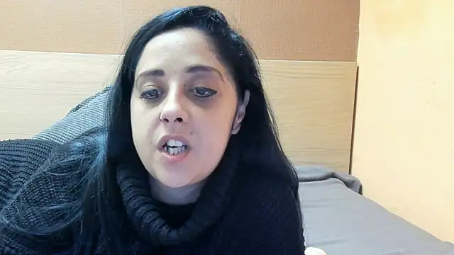 PinkyTwerkyX online show from 10/19/25, 01:47