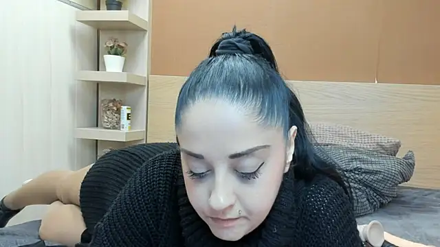 PinkyTwerkyX online show from 04/05/26, 10:22