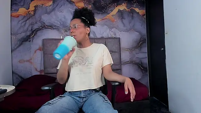 Snapshot of CataleyaMoon_ chatting on 02/11/26, 07:14 CataleyaMoon online show from 02/11/26, 07:14