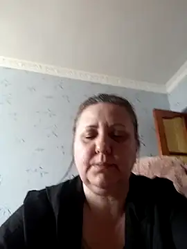 Snapshot of LockyCharm111 chatting on 02/14/26, 02:06 LockyCharm111 online show from 02/14/26, 02:06