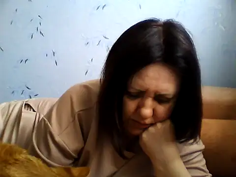 LockyCharm111 online show from 04/05/26, 05:03