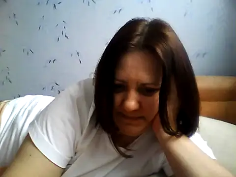 LockyCharm111 online show from 03/28/26, 06:47