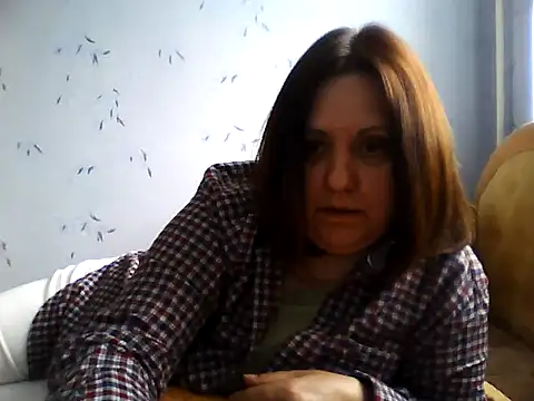 LockyCharm111 online show from 04/30/26, 11:28