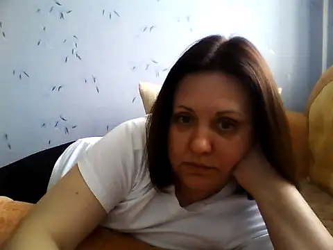LockyCharm111 online show from 05/08/26, 08:29