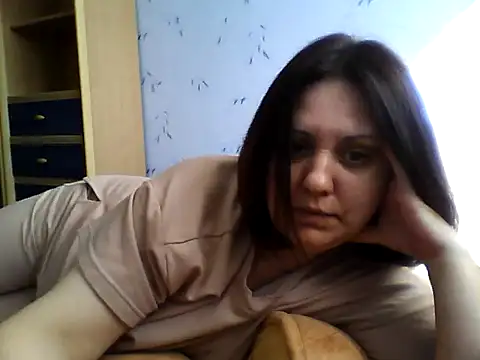 LockyCharm111 online show from 04/20/26, 01:03