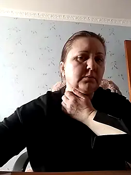 Snapshot of LockyCharm111 chatting on 02/16/26, 01:43 LockyCharm111 online show from 02/16/26, 01:43