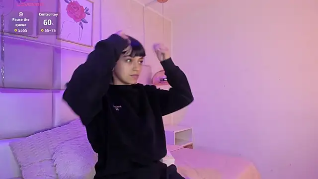 Xara u online show from 04/04/26, 09:43