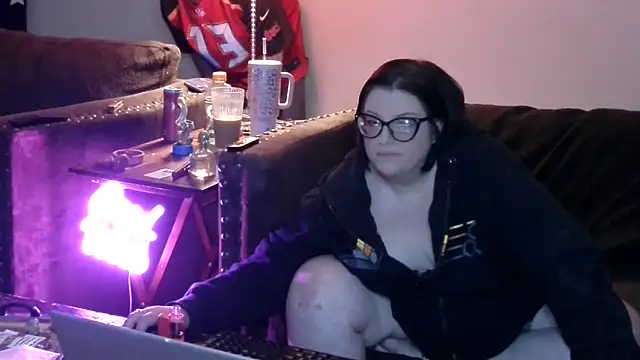 FreaksOffALeash3261 online show from 02/23/26, 07:20