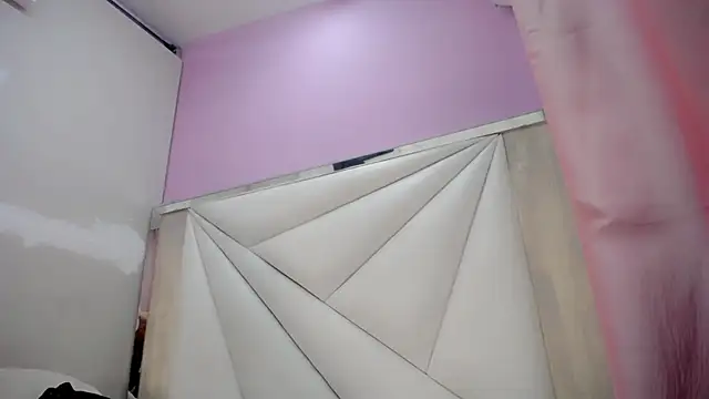 Snapshot of Dylan_awa chatting on 02/15/26, 04:13 Dylan awa online show from 02/15/26, 04:13