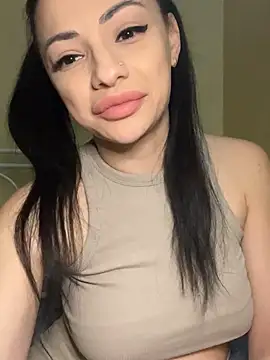 Layana Ro online show from 02/25/26, 09:36