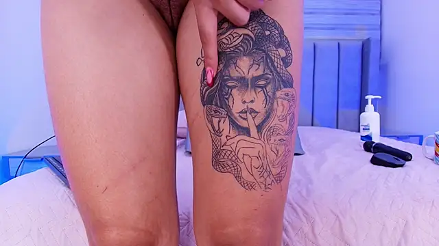 freyhasmith  online show from 02/20/26, 06:26