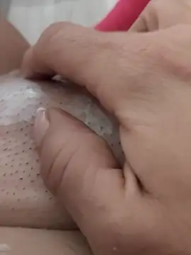 Snapshot of anitamadrid chatting on 02/13/26, 10:37 anitamadrid online show from 02/13/26, 10:37