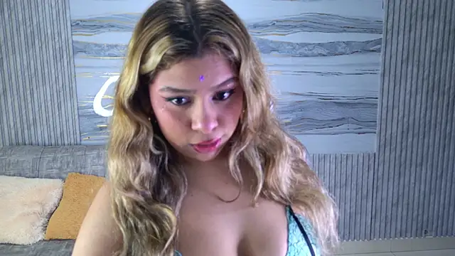 Sophie19   online show from 04/27/26, 11:41