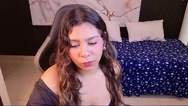 Sophie19   online show from 03/04/26, 01:08