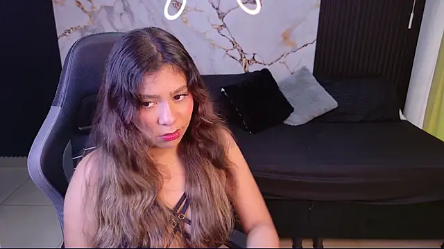 Sophie19   online show from 03/08/26, 11:57