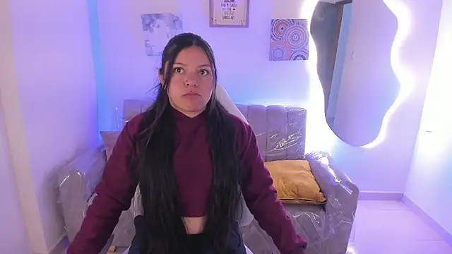 Snapshot of Afrodita_rouss chatting on 02/17/26, 08:28 Afrodita rouss online show from 02/17/26, 08:28