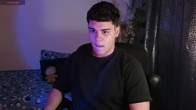 eithan jonnes online show from 03/05/26, 08:38