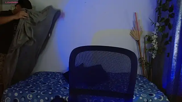 eithan jonnes online show from 03/19/26, 09:37