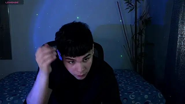 eithan jonnes online show from 02/24/26, 09:59