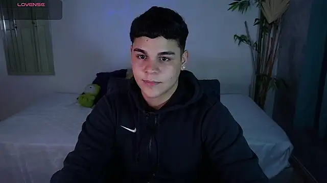 eithan jonnes online show from 02/10/26, 03:38