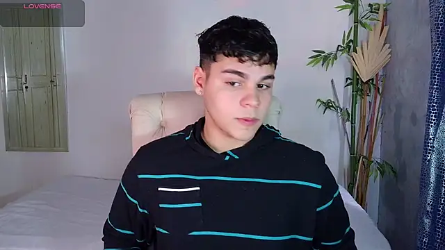 eithan jonnes online show from 02/12/26, 05:23