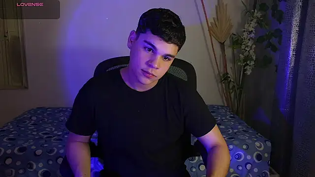 eithan jonnes online show from 03/07/26, 08:36