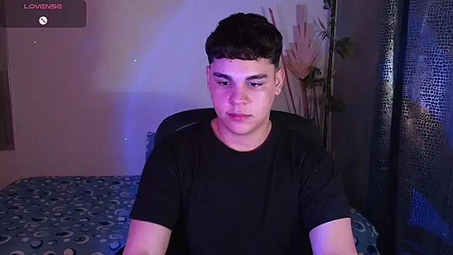 eithan jonnes online show from 03/01/26, 08:53