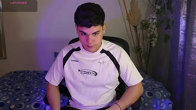 eithan jonnes online show from 03/08/26, 06:33