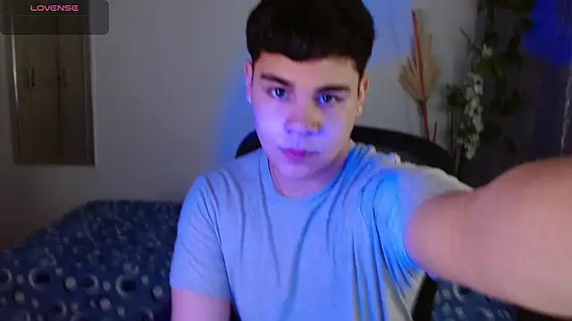 eithan jonnes online show from 03/13/26, 07:52