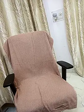 BOLD Ayesha online show from 03/20/26, 10:55